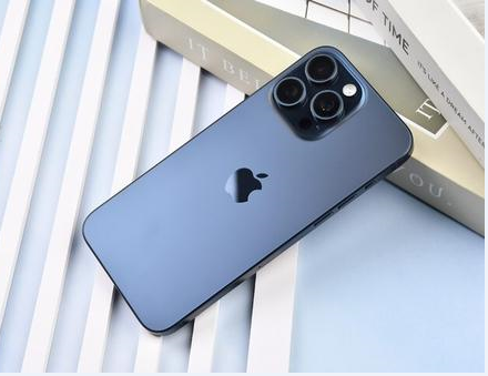 沉湖管委会苹果维修点分享iPhone15 Pro Max黑屏少见诱因梳理 
